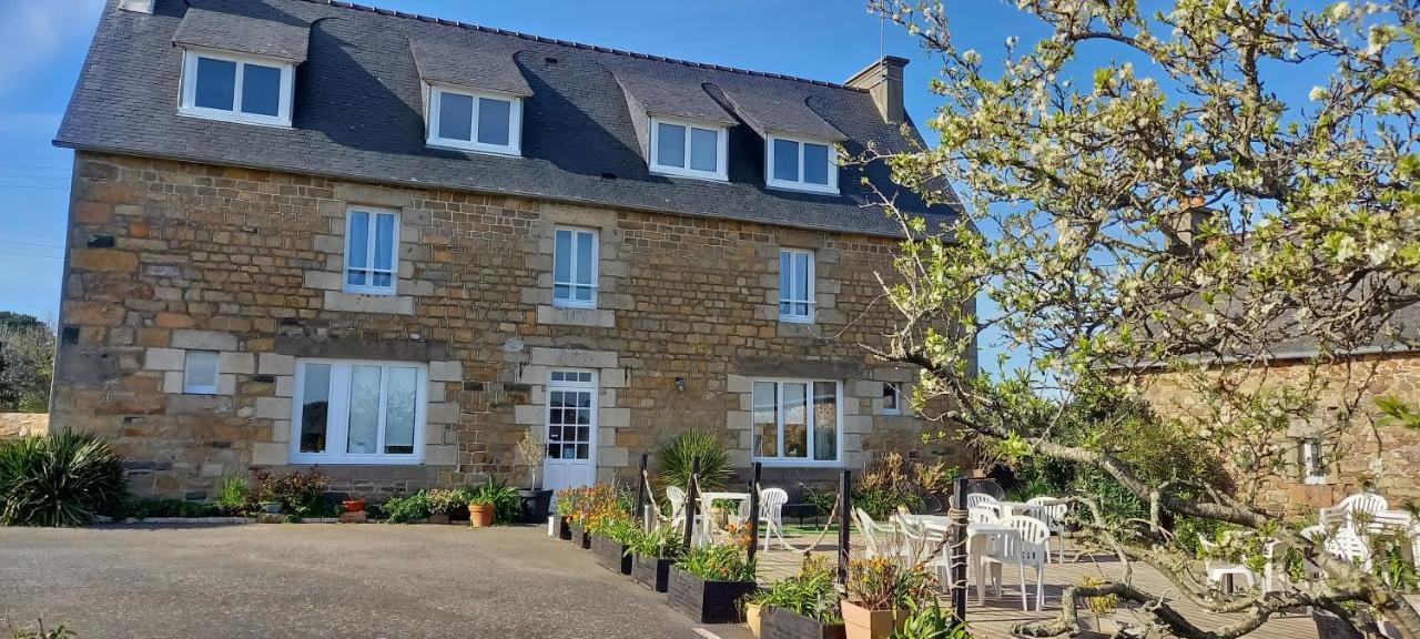 Le Relais De Launay Ploubazlanec Eksteriør bilde