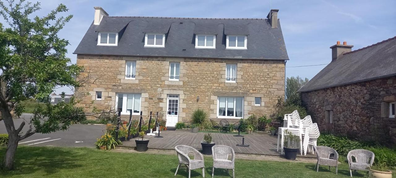 Le Relais De Launay Ploubazlanec Eksteriør bilde